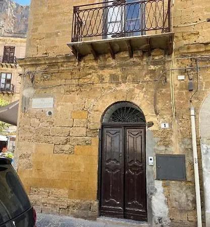 Window On The Sunset Lägenhet