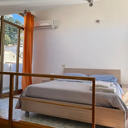 Lägenhet Window On The Sunset