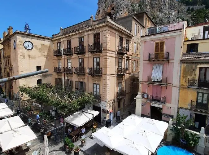 Window On The Sunset